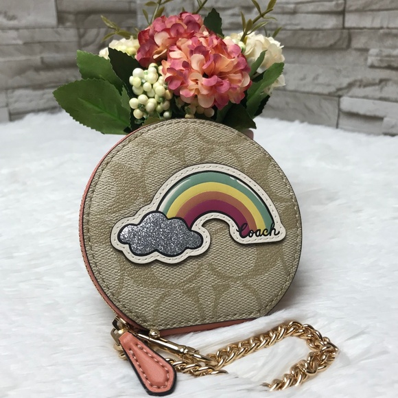 Coach Handbags - 👜‼️SALE‼️🌺 ROUND COIN CASE 4"